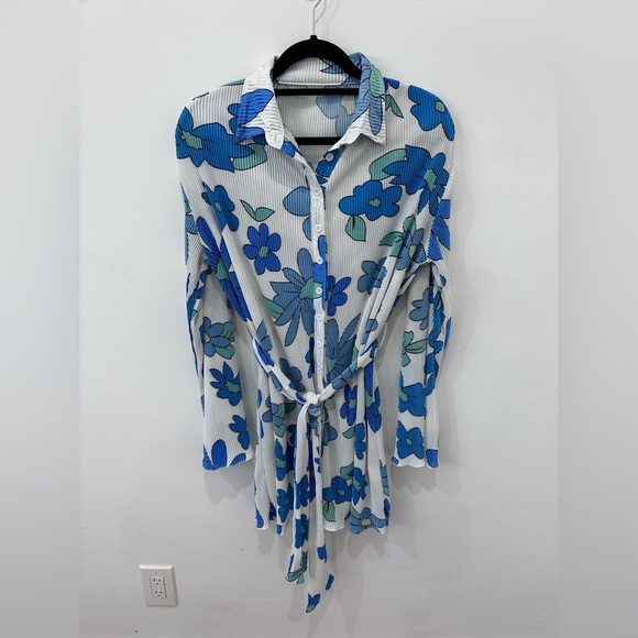 Floral Button-Up Dress with Belt - Picture 1 of 8